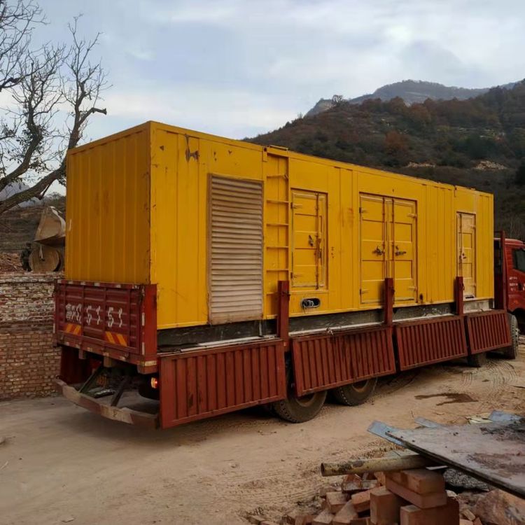 江干200kW 发电机组在带电阻性负载时，输出功率会受到哪些因素的影响？