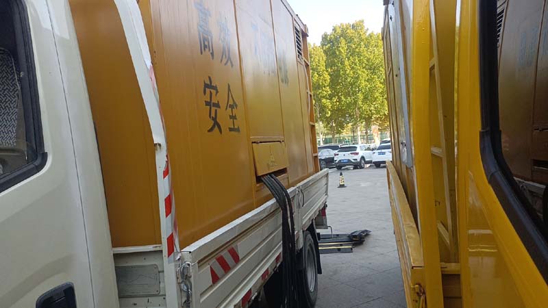 江干如何判断柴油发电机组和UPS电源的切换时间是否符合要求？